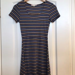 Women’s Pink Rose size small dress